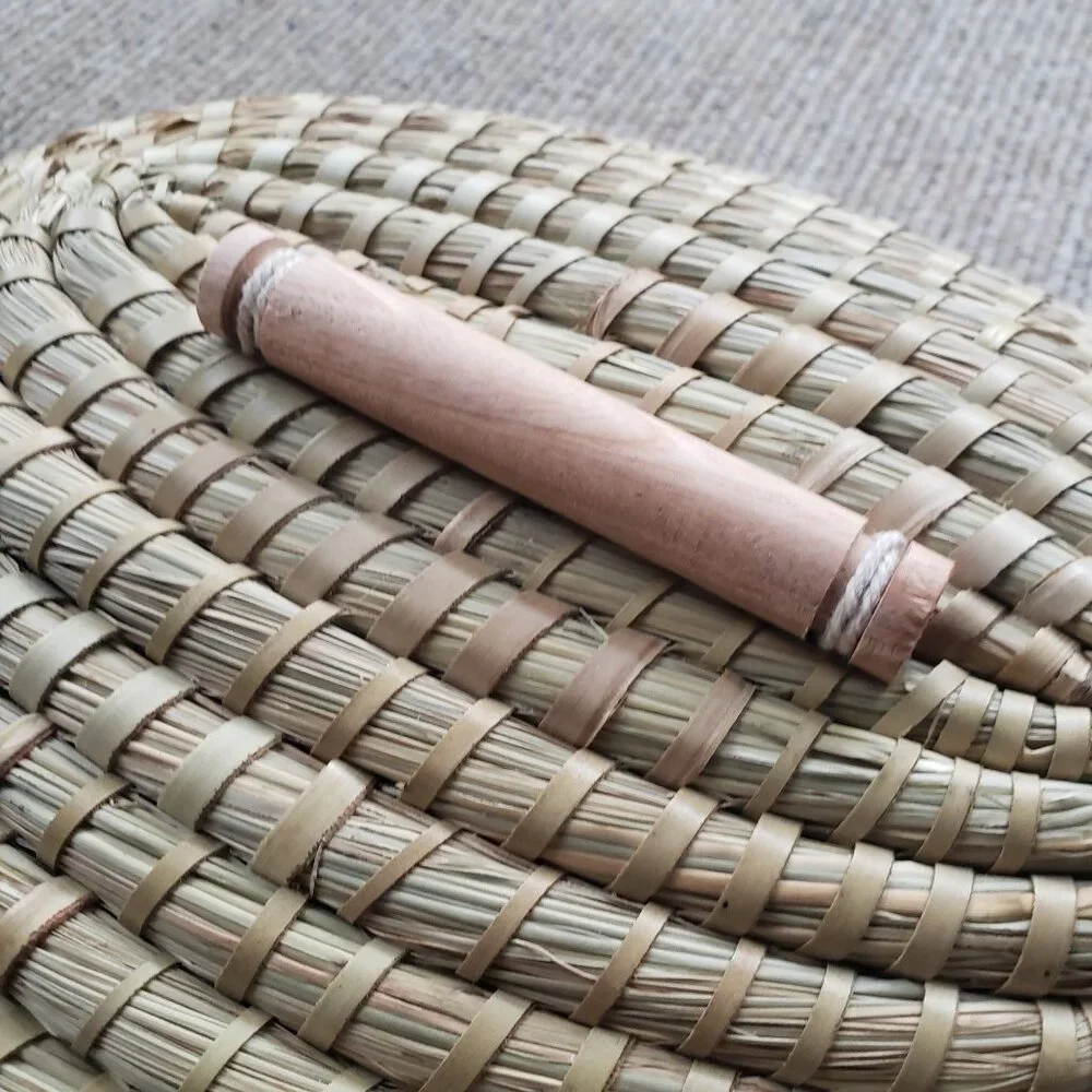 Sweetgrass Lidded Basket Oval Oblong 12